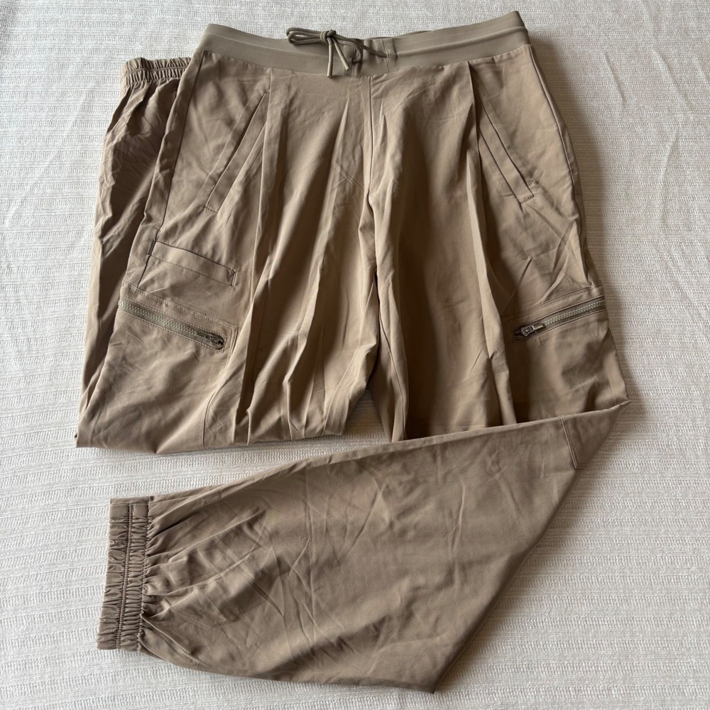 Athleta Go Far Travel Pant Tan Khaki Jogger Cargo Pockets 566665-01 Womens‎ 4